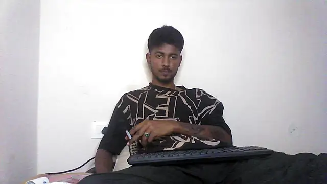 just fucks online show from 11, 10, 2025