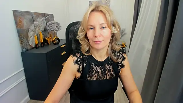 Sinty Devis online show from 21, 3, 2026