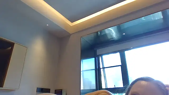 Snapshot of Mad1en chatting on 9, 7, 2026 Mad1en online show from 9, 7, 2026
