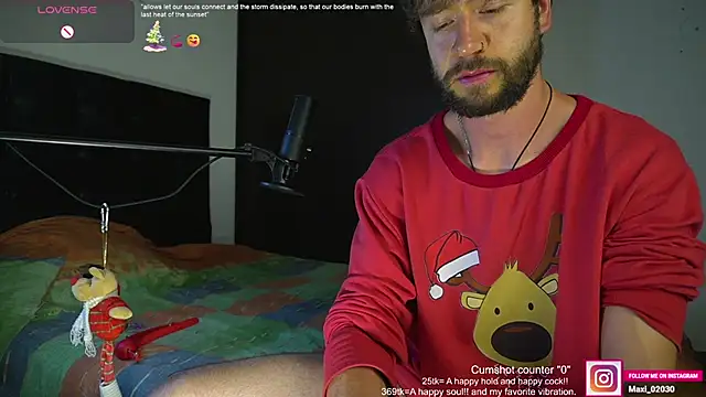 Snapshot of just_maxii chatting on 20, 12, 2024 just maxii online show from 20, 12, 2024