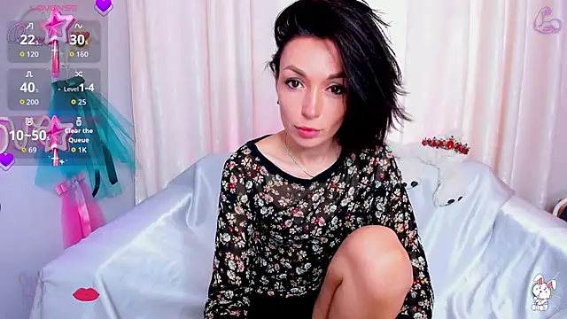 Snapshot of jessica_tiny chatting on 23, 6, 2026 jessica tiny online show from 23, 6, 2026