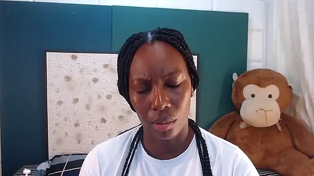 Sara Marks online show from 1, 12, 2025