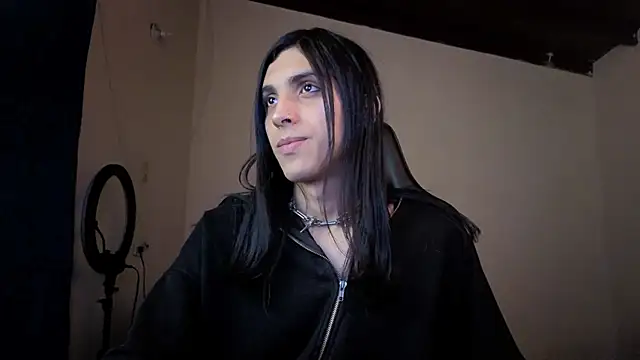 angelitofemboy online show from 17, 4, 2026