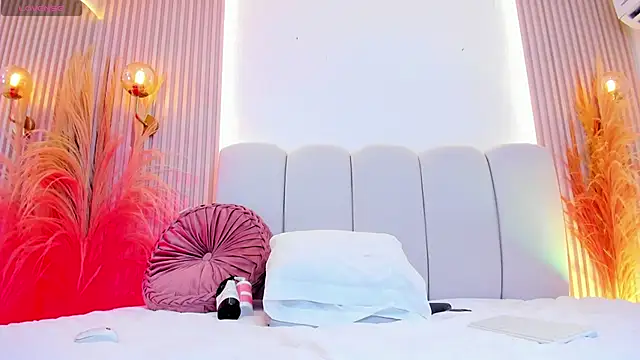 carolriveraa  online show from 22, 11, 2025