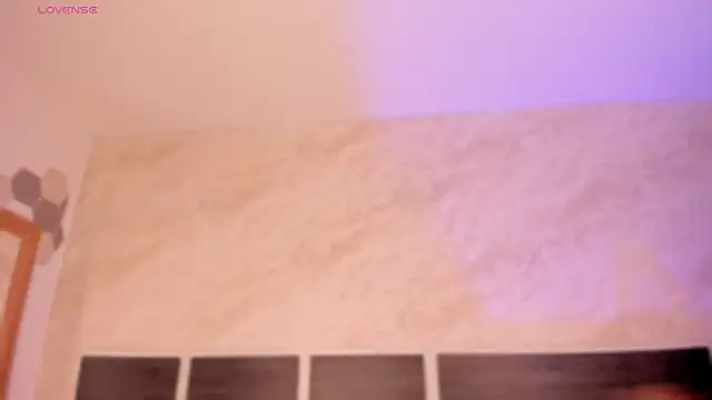 Snapshot of chloe_sullivannn chatting on 13, 1, 2026 chloe sullivannn online show from 13, 1, 2026