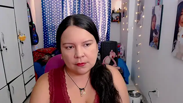 Snapshot of claryssa_ chatting on 7, 11, 2025 claryssa online show from 7, 11, 2025