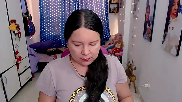 Snapshot of claryssa_ chatting on 9, 2, 2026 claryssa online show from 9, 2, 2026