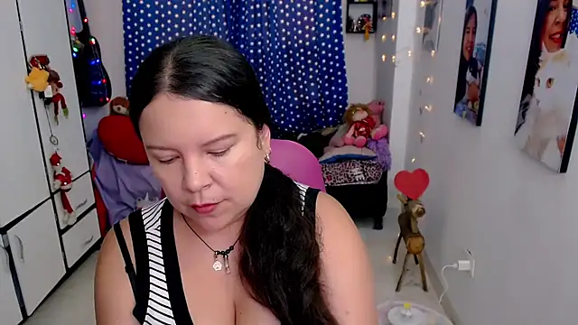 Snapshot of claryssa_ chatting on 13, 2, 2026 claryssa online show from 13, 2, 2026