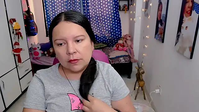 Snapshot of claryssa_ chatting on 19, 2, 2026 claryssa online show from 19, 2, 2026