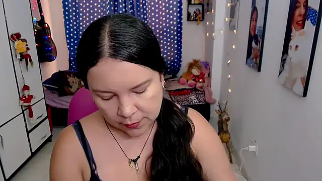 Snapshot of claryssa_ chatting on 23, 2, 2026 claryssa online show from 23, 2, 2026