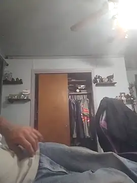 Snapshot of bigdoog8 chatting on 2, 5, 2026 bigdoog8 online show from 2, 5, 2026