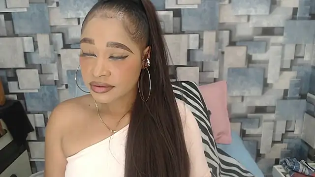 Snapshot of angel_dthroatt chatting on 28, 11, 2025 angel dthroatt online show from 28, 11, 2025