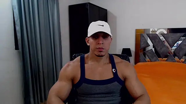 Snapshot of Frank_heaven01 chatting on 27, 6, 2026 Frank heaven01 online show from 27, 6, 2026