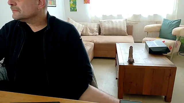 Snapshot of Jeflitschte@xh chatting on 11, 11, 2025 Jeflitschtexh online show from 11, 11, 2025