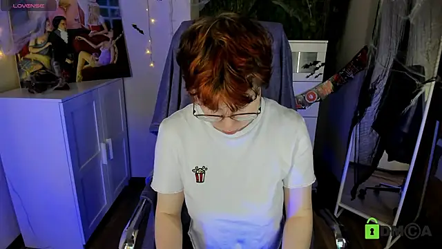 Melissa Wells online show from 28, 10, 2025