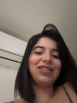 NicolRoss  online show from 12, 11, 2025