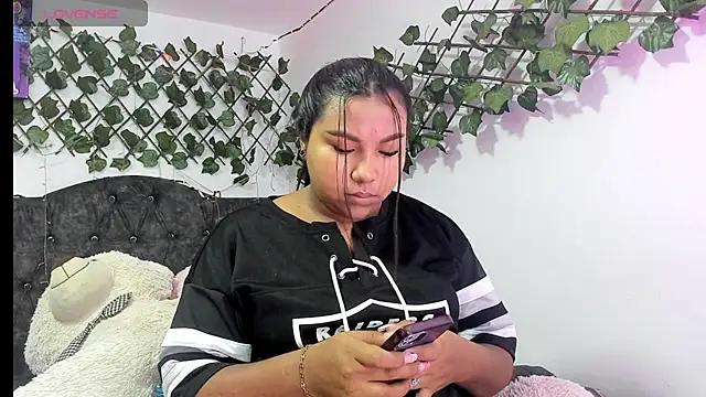 PaulinaSwan online show from 29, 10, 2025