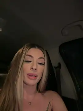 Snapshot of IsabellaEtthan chatting on 14, 2, 2025 IsabellaEtthan online show from 14, 2, 2025