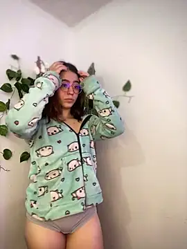 Snapshot of BlairVicent chatting on 17, 2, 2025 BlairVicent online show from 17, 2, 2025