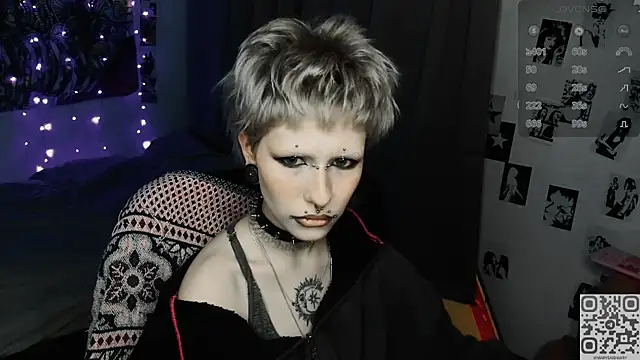 Snapshot of say_mary chatting on 22, 4, 2026 say mary online show from 22, 4, 2026
