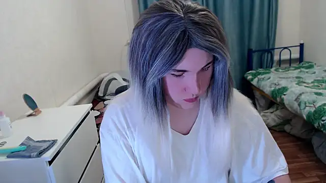 Snapshot of EvaMiron chatting on 28, 4, 2026 EvaMiron online show from 28, 4, 2026