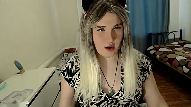 Snapshot of EvaMiron chatting on 29, 5, 2026 EvaMiron online show from 29, 5, 2026