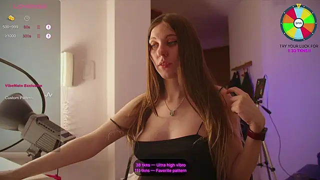 Snapshot of VunderSEX chatting on 1, 1, 2025 VunderSEX online show from 1, 1, 2025