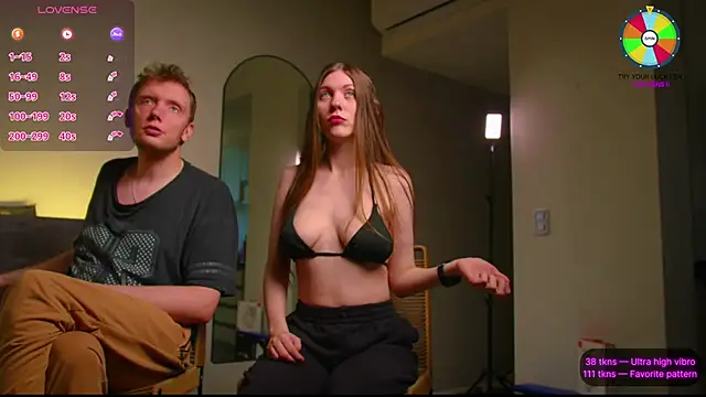 Snapshot of VunderSEX chatting on 26, 10, 2025 VunderSEX online show from 26, 10, 2025