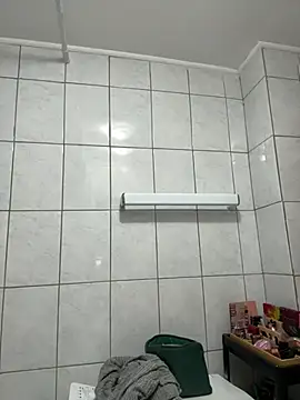 deliaroyal online show from 21, 2, 2025