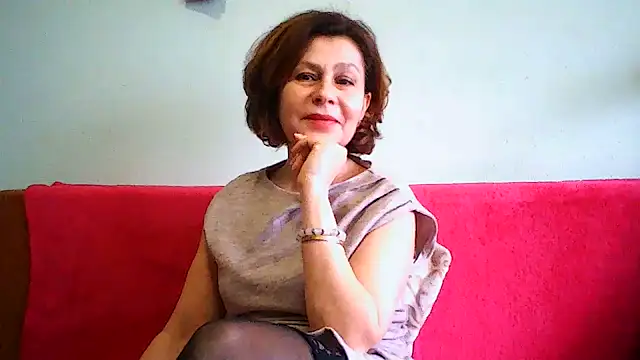 Mat Elenore online show from 9, 2, 2026