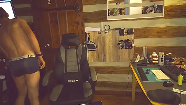 HARD 2QUIT online show from 9, 9, 2025