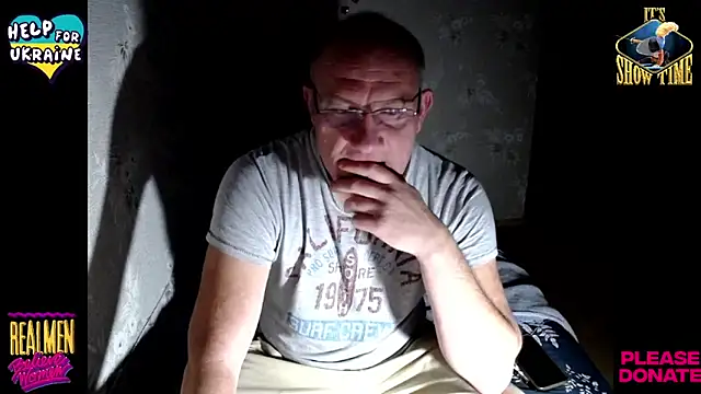 Snapshot of Bossun79 chatting on 7, 10, 2025 Bossun79 online show from 7, 10, 2025