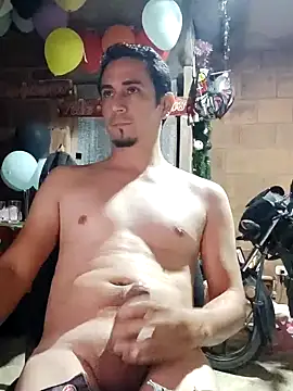 Snapshot of Rejy1992 chatting on 2, 12, 2024 Rejy1992 online show from 2, 12, 2024