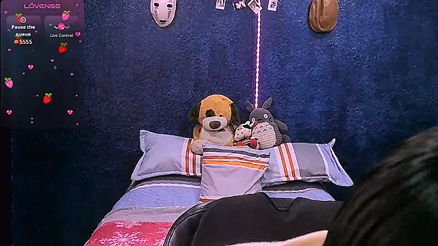 Snapshot of NinaYellow chatting on 4, 2, 2026 NinaYellow online show from 4, 2, 2026