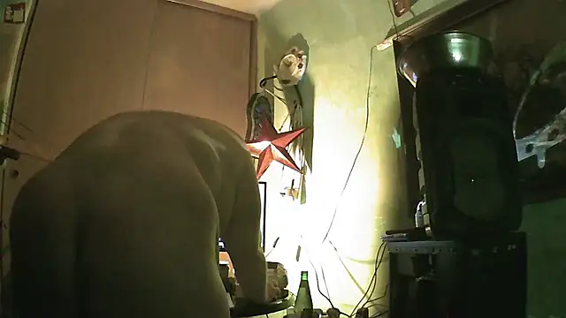 Snapshot of perversalus chatting on 16, 5, 2026 perversalus online show from 16, 5, 2026
