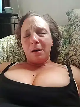 Everlyrose27 online show from 5, 1, 2026