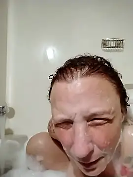 Everlyrose27 online show from 9, 1, 2026