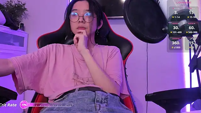 Snapshot of wexlee7 chatting on 23, 10, 2025 wexlee7 online show from 23, 10, 2025