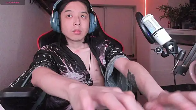 Snapshot of wexlee7 chatting on 8, 2, 2026 wexlee7 online show from 8, 2, 2026