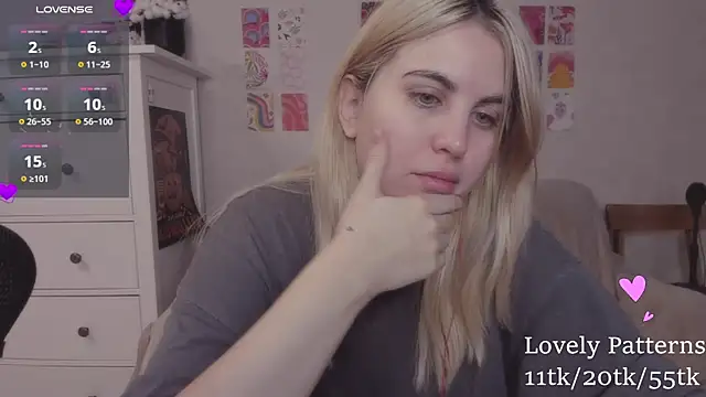 pawpaws online show from 9, 12, 2024