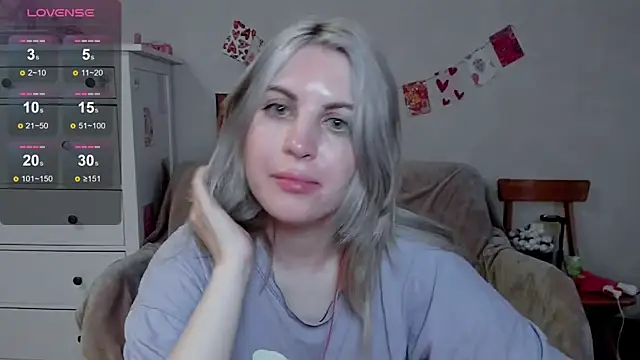 Snapshot of pawpaws chatting on 11, 6, 2026 pawpaws online show from 11, 6, 2026