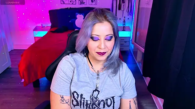 blackwidow s1 online show from 6, 4, 2026