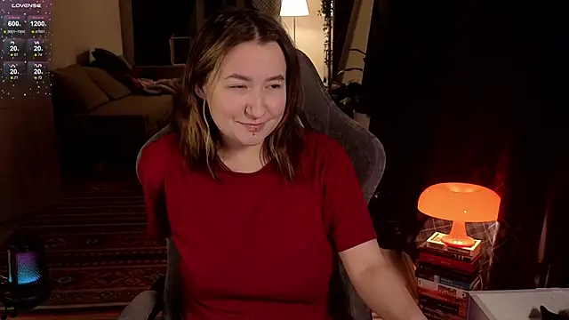 Megan  Hart online show from 21, 2, 2025