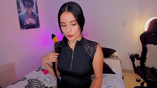Snapshot of melanyrouse1 chatting on 21, 5, 2026 melanyrouse1 online show from 21, 5, 2026