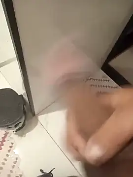 Snapshot of dredre1069 chatting on 9, 2, 2025 dredre1069 online show from 9, 2, 2025