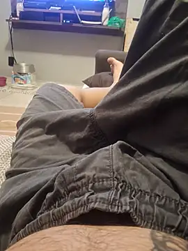 Snapshot of dredre1069 chatting on 10, 4, 2026 dredre1069 online show from 10, 4, 2026