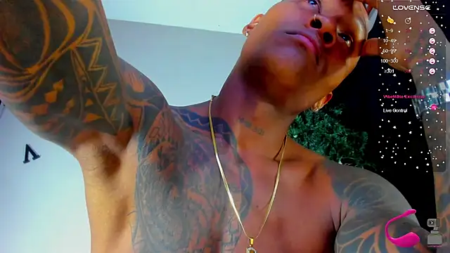 esteveen ortegas  online show from 3, 1, 2025