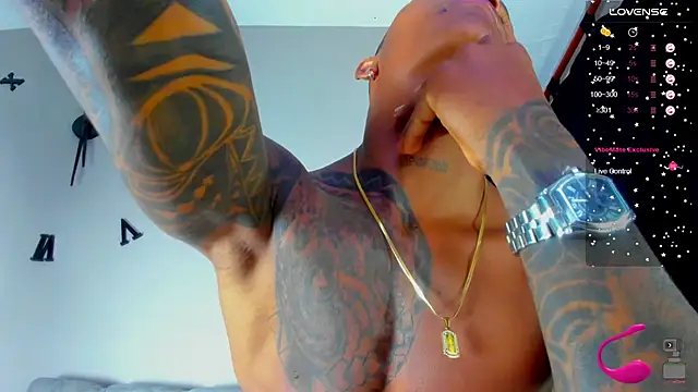 esteveen ortegas  online show from 13, 1, 2025