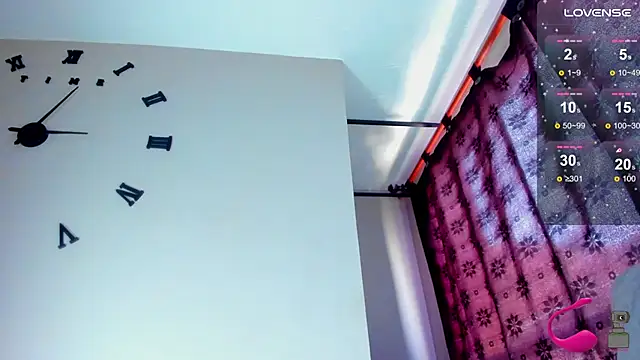 esteveen ortegas  online show from 10, 3, 2025