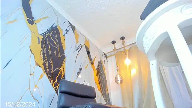 Brianna Stars online show from 15, 12, 2024